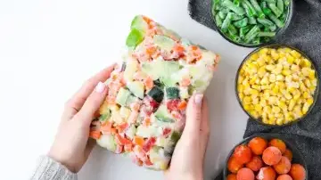 Frozen vegetarian/vegan ready-meals