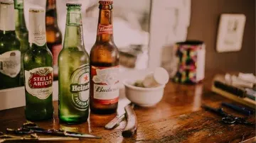 400 BPM Alcoholic Beverage Bottle Washing Factory: Novel Machine Design
