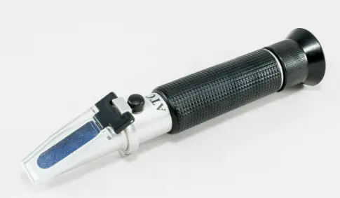Refractometers