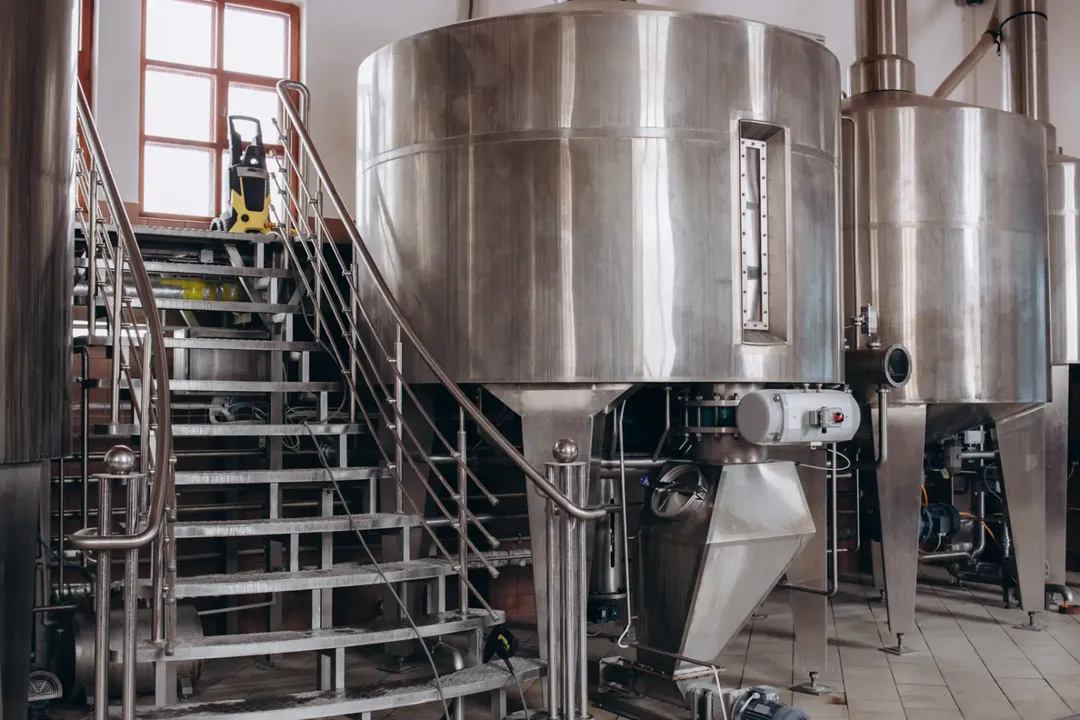 Exploring Types of Air Dryers for Efficient Food Processing Plant Operations
